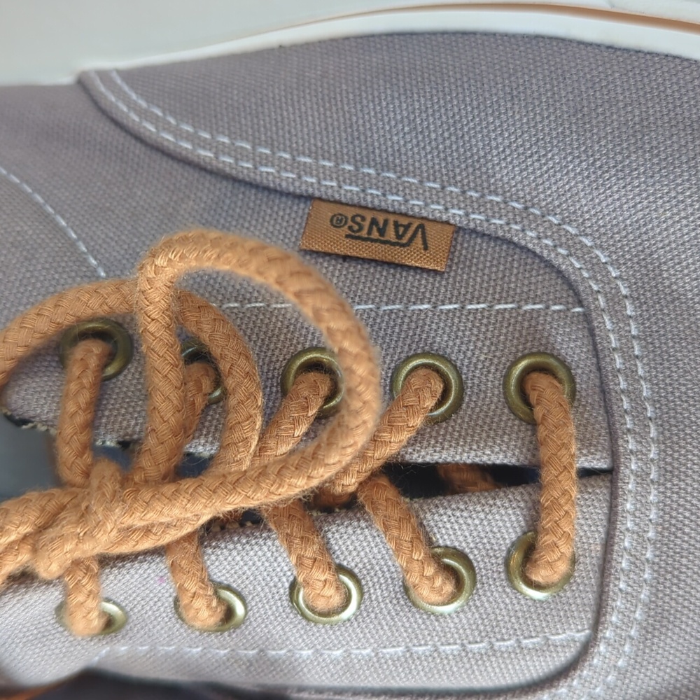 Vans, Era 59 Gray/Chevron Tie Sneakers. Size 12 - Picture 3 of 8